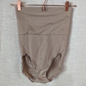 Bali high waist shape wear size xl (H)